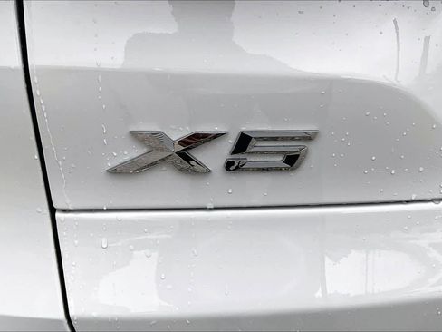 Used 2026 BMW X5 xDrive50e w/ Climate Comfort Package image 31