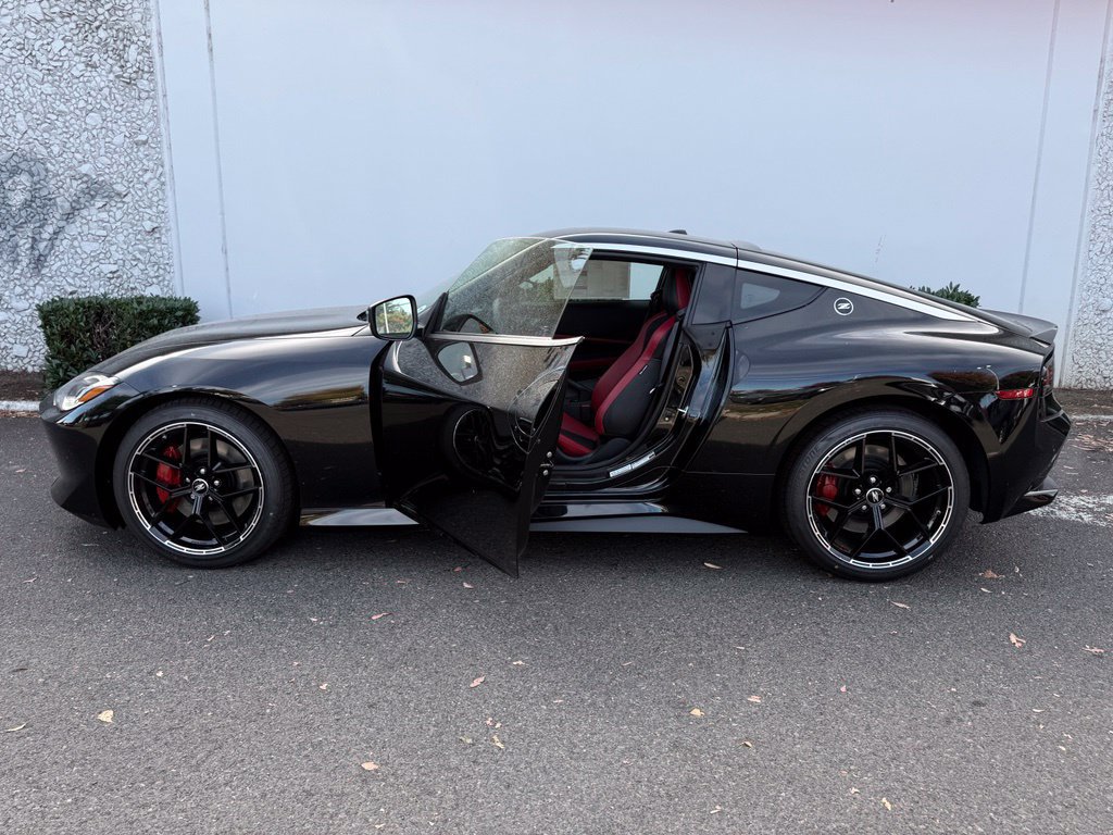 New 2027 Nissan Z Performance RWD image 13