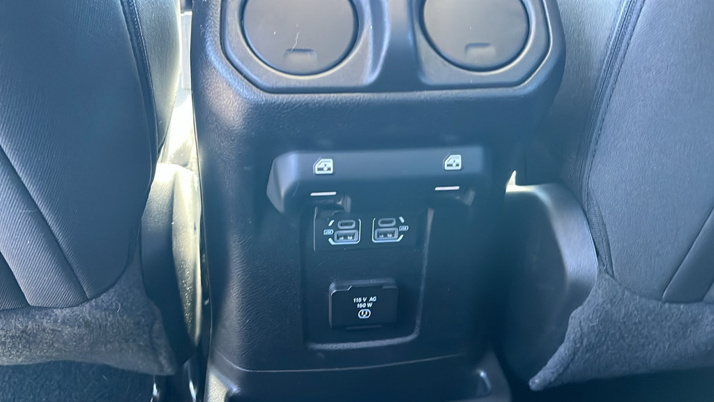 Used 2023 Jeep Wrangler Unlimited Rubicon 4xe AWD/4WD image 22