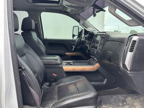 Used 2017 Chevrolet Silverado 2500 LTZ w/ Duramax Plus Package AWD/4WD image 27