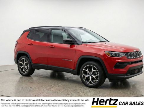 Used 2025 Jeep Compass Limited image 1
