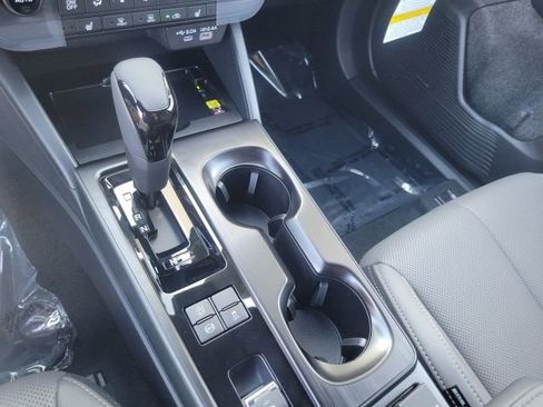 New 2026 Subaru Outback Limited AWD/4WD image 17