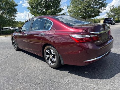 Used 2016 Honda Accord LX image 4