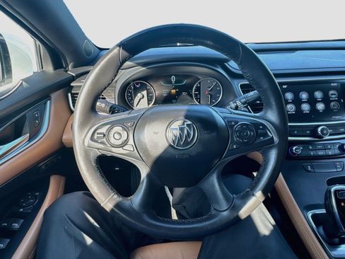 Used 2018 Buick LaCrosse Essence FWD image 11