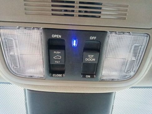 Used 2023 Honda Odyssey EX-L image 25