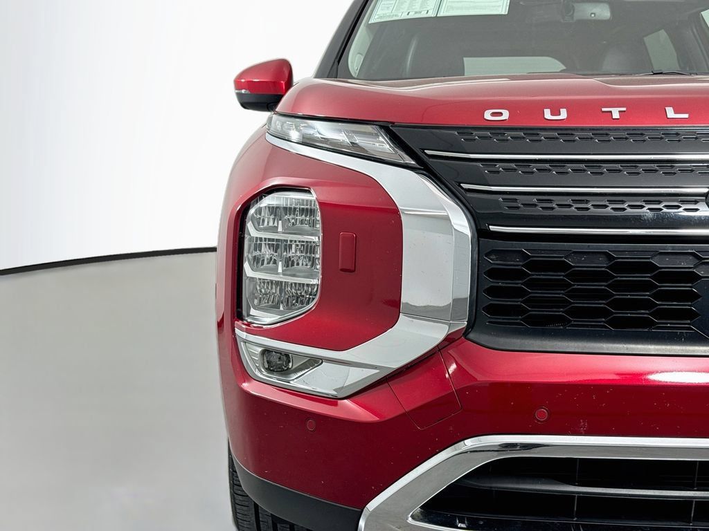 Used 2022 Mitsubishi Outlander SE AWD/4WD image 50