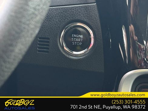 Used 2018 Toyota Corolla XSE w/ Carpet Mat Package (TMS) FWD image 35