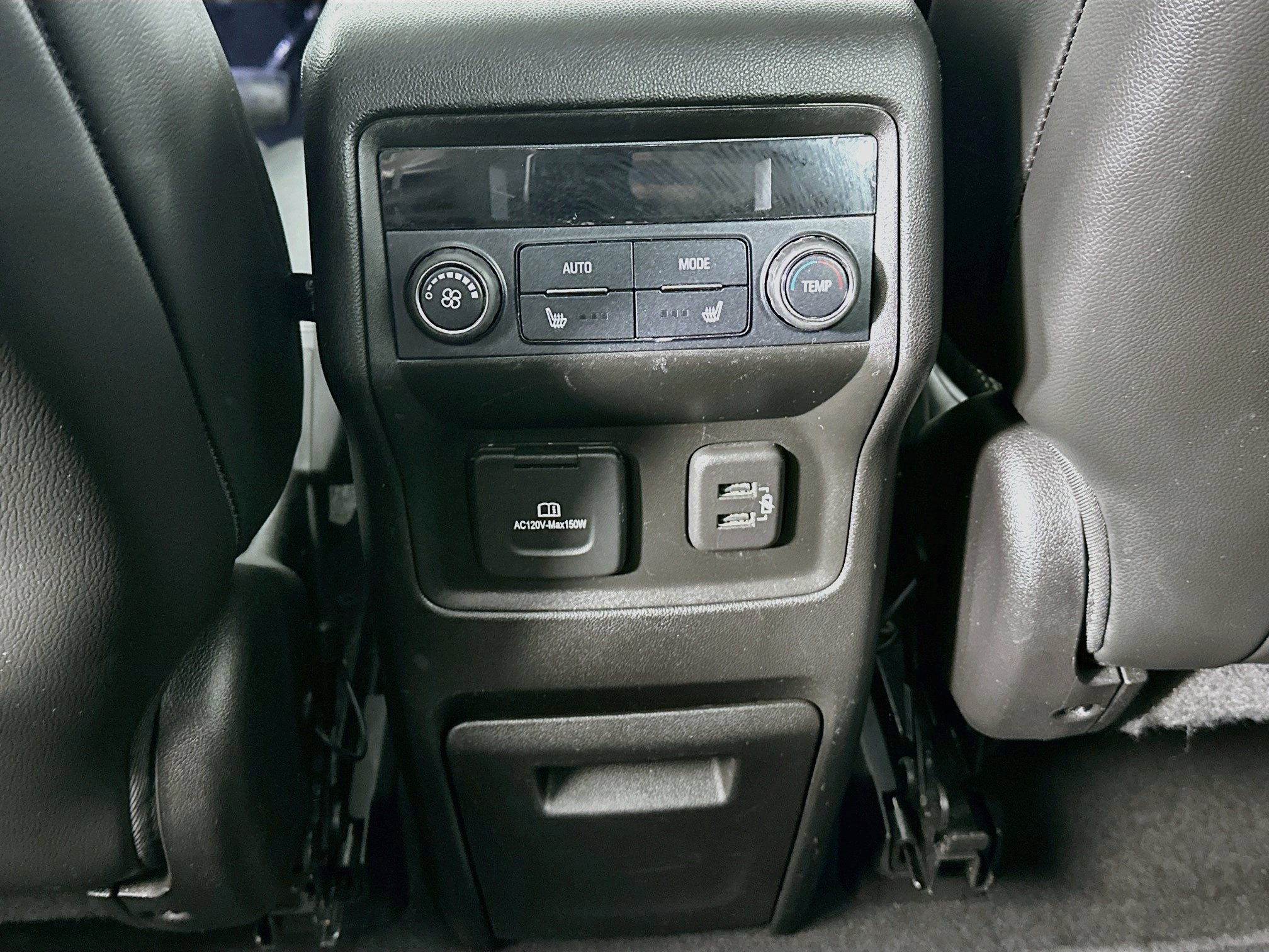 Used 2018 GMC Acadia SLT FWD image 29