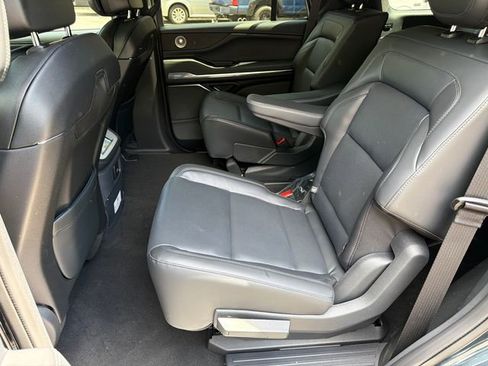 New 2026 Lincoln Navigator Reserve AWD/4WD image 22