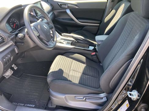 Used 2025 Mitsubishi Eclipse Cross ES AWD/4WD image 19