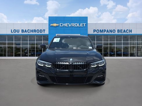 Used 2021 BMW 330i Sedan w/ M Sport Package RWD image 2