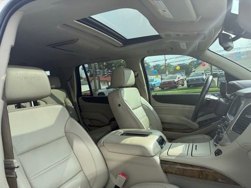 Used 2017 GMC Yukon Denali w/ Open Road Package RWD image 26