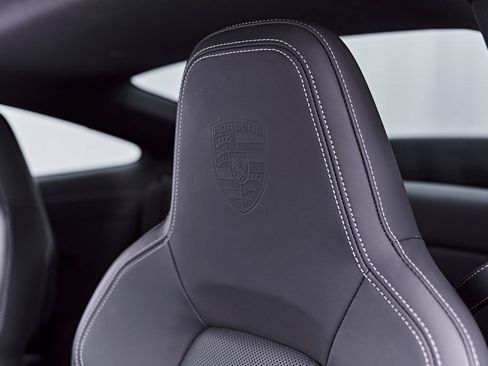 Used 2020 Porsche 911 Carrera 4S AWD/4WD image 47