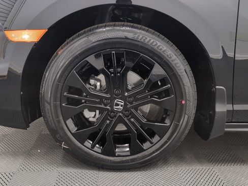 New 2026 Honda Odyssey Sport-L image 32