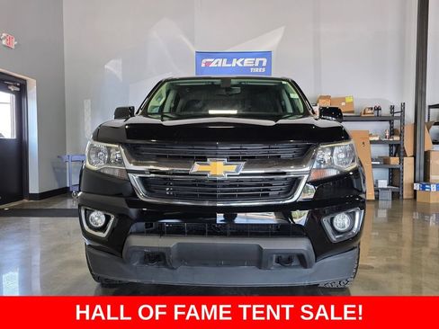 Used 2020 Chevrolet Colorado LT w/ LT Convenience Package AWD/4WD image 2