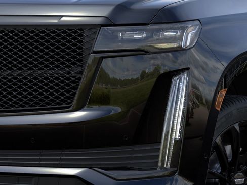 Used 2023 Cadillac Escalade Sport w/ LPO, ONYX Package AWD/4WD image 11