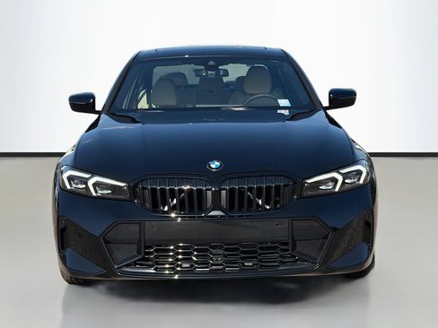 New 2026 BMW 330i Sedan w/ M Sport Package image 8