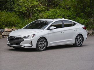 Used 2019 Hyundai Elantra SE FWD video 1