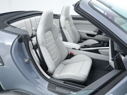 Used 2024 Porsche 911 Turbo S AWD/4WD image 19