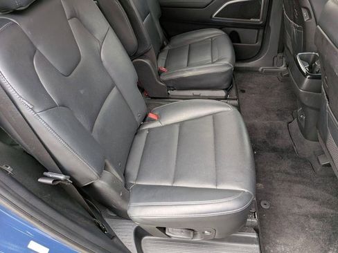 Used 2023 Kia Telluride S image 26