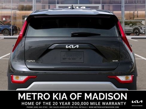 New 2026 Kia Niro LX image 13