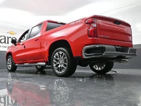 New 2026 Chevrolet Silverado 1500 LT w/ Leather Package AWD/4WD image 5