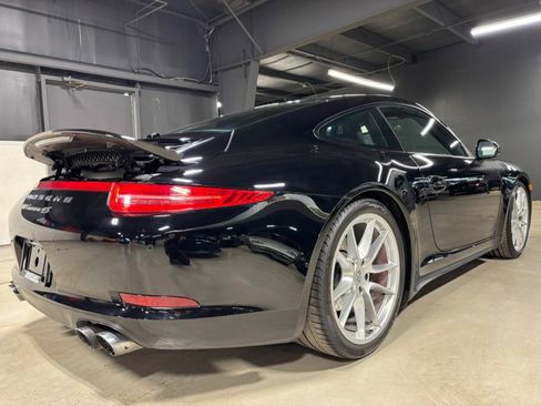 Used 2014 Porsche 911 Carrera 4S image 15