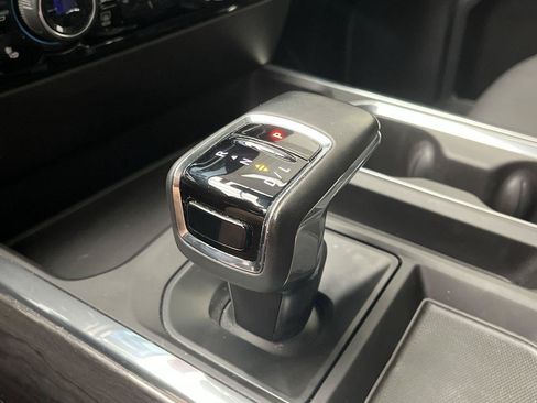 Certified 2024 Chevrolet Silverado 1500 LTZ AWD/4WD image 26
