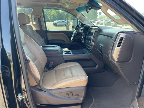Used 2019 GMC Sierra 2500 Denali AWD/4WD image 38