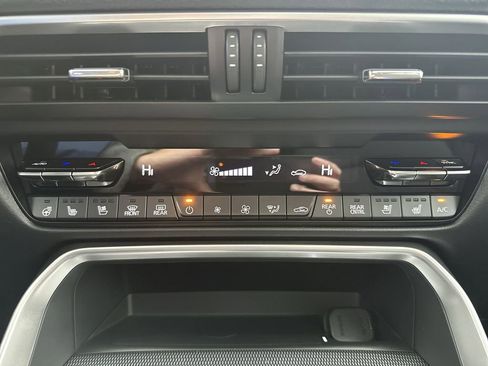 New 2026 MAZDA CX-90 Plug-In Hybrid w/Premium Sport image 19