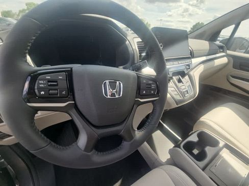 Used 2026 Honda Odyssey EX-L image 7