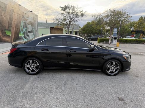 Used 2014 Mercedes-Benz CLA 250 image 7