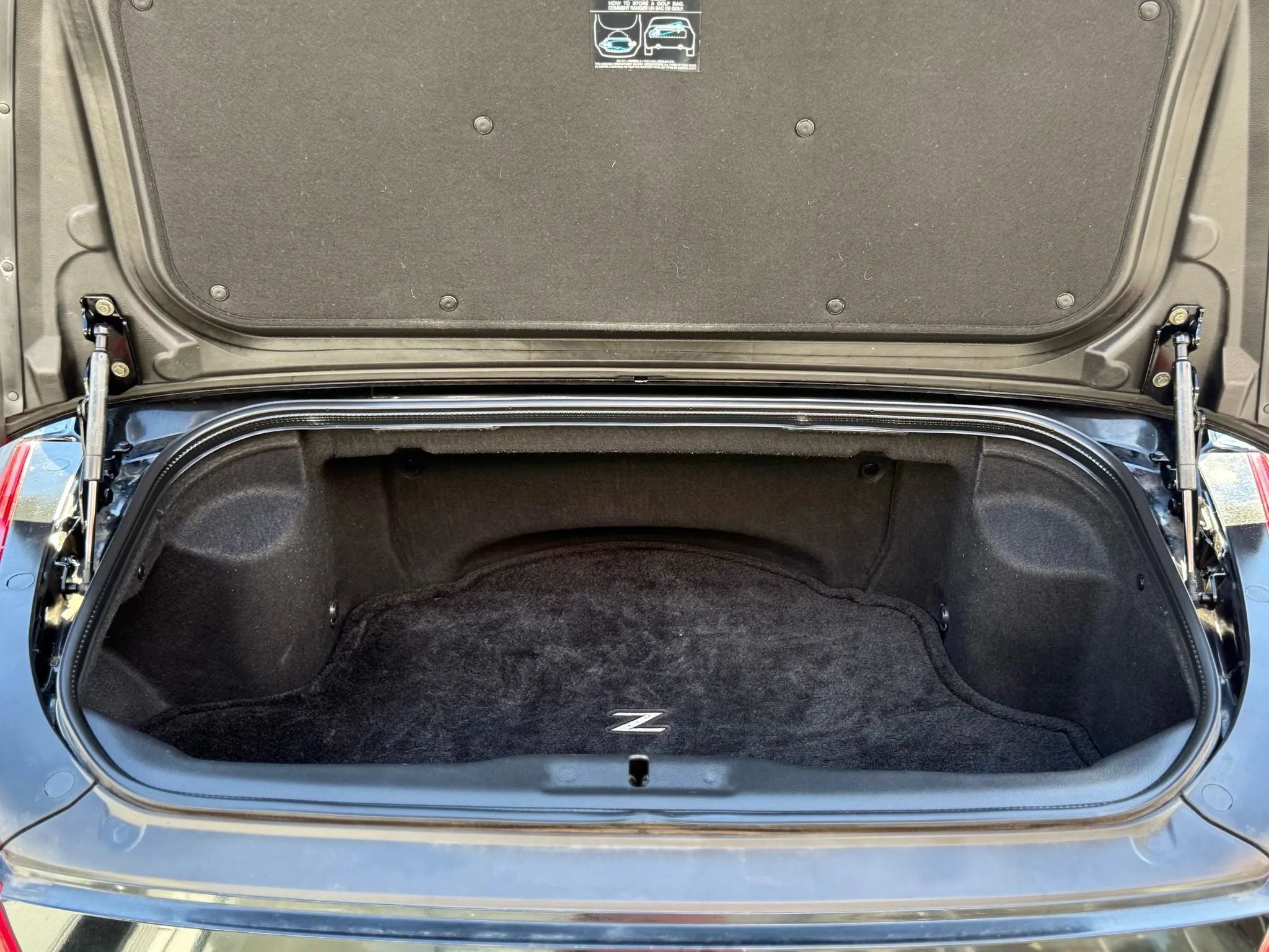 Used 2004 Nissan 350Z Touring RWD image 40