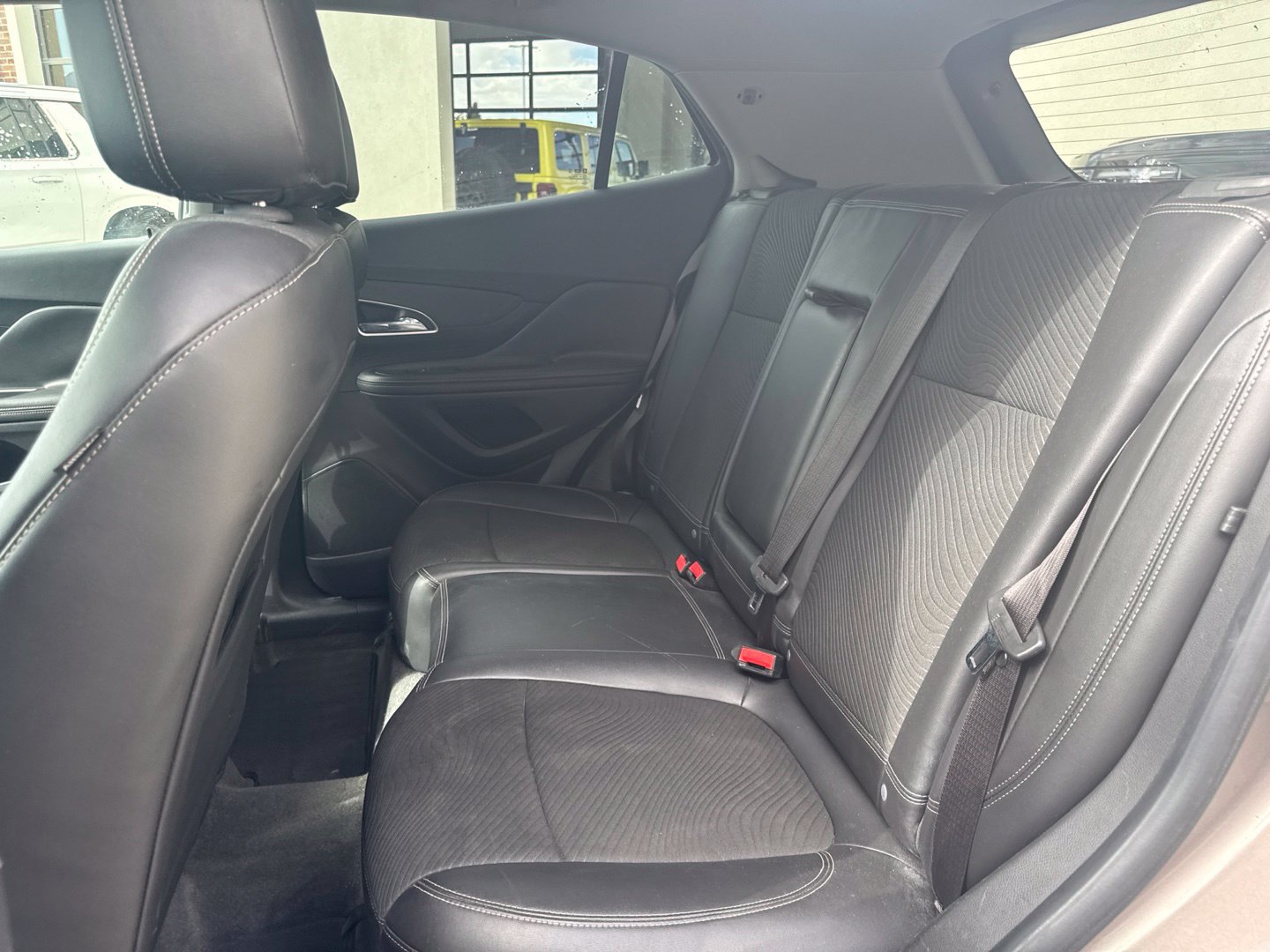 Used 2014 Buick Encore FWD image 15