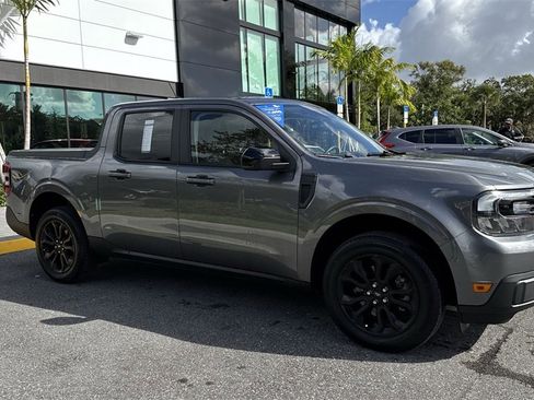 Used 2024 Ford Maverick Lariat w/ Black Appearance Package image 7