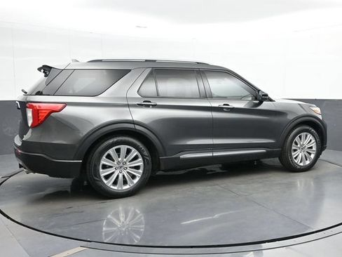 Used 2020 Ford Explorer Limited RWD image 8