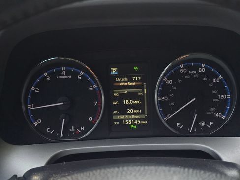 Used 2016 Toyota RAV4 Limited w/ Advanced Technology Package AWD/4WD image 33