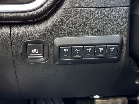 Certified 2022 GMC Sierra 3500 AT4 w/ AT4 Premium Plus Package image 28