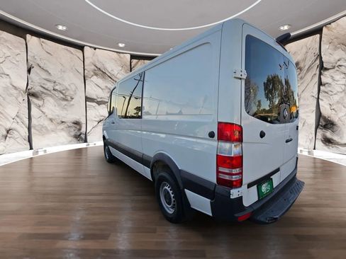 Used 2017 Mercedes-Benz Sprinter 2500 image 23