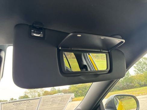 Used 2025 Chevrolet Trax RS image 26