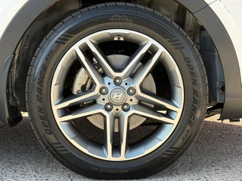 Used 2018 Hyundai Santa Fe AWD w/ Cargo Package image 26