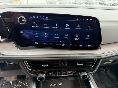 Used 2025 Chevrolet Tahoe LT image 34