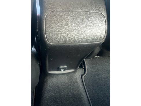 Used 2018 Chevrolet Cruze Premier FWD image 10