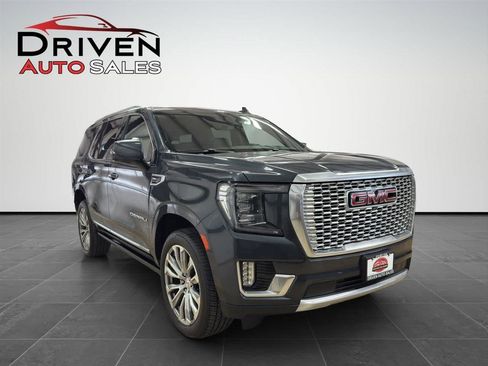 Used 2021 GMC Yukon Denali w/ Denali Premium Package AWD/4WD image 7