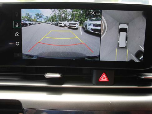 New 2025 Kia Carnival SX Prestige image 66