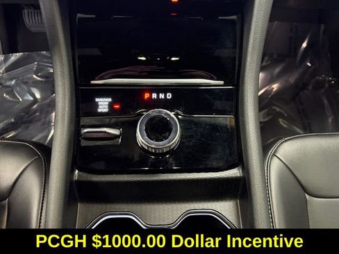 Used 2025 Jeep Grand Cherokee L Limited image 14