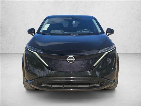 Used 2023 Nissan Ariya FWD image 2