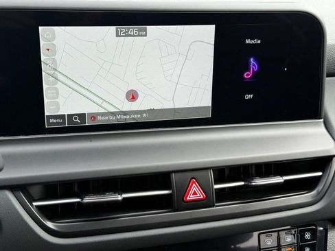 New 2026 Kia Seltos SX w/ SX Sunroof Package image 14