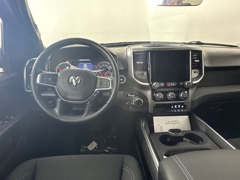 New 2026 RAM 1500 Express AWD/4WD image 15