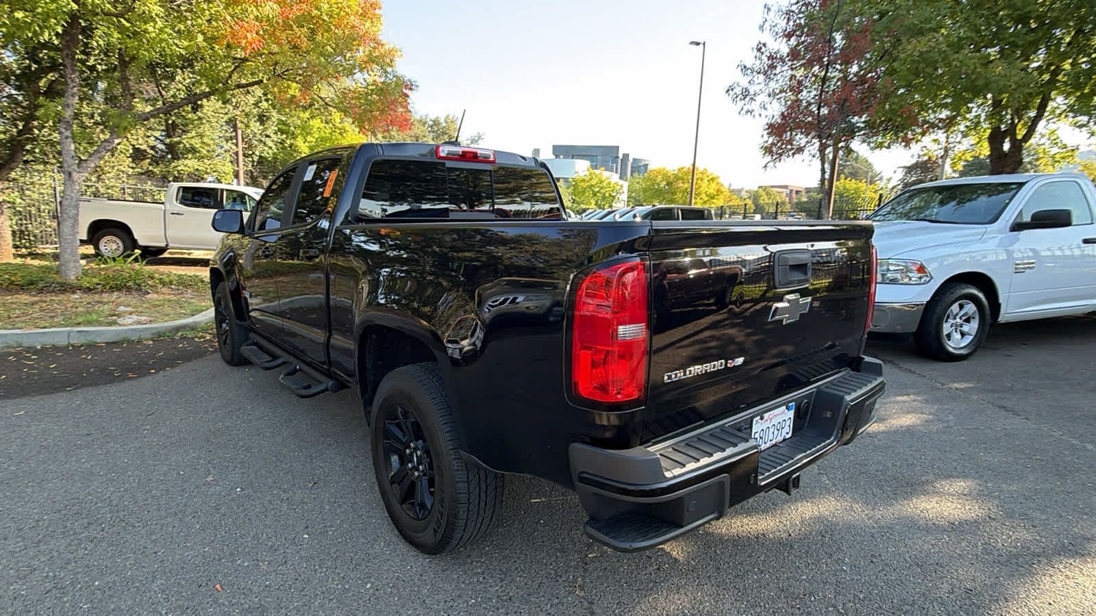 Used 2019 Chevrolet Colorado Z71 w/ Z71 Midnight Edition AWD/4WD image 7